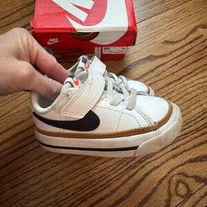 Nike Toddler Court Legacy Sneakers